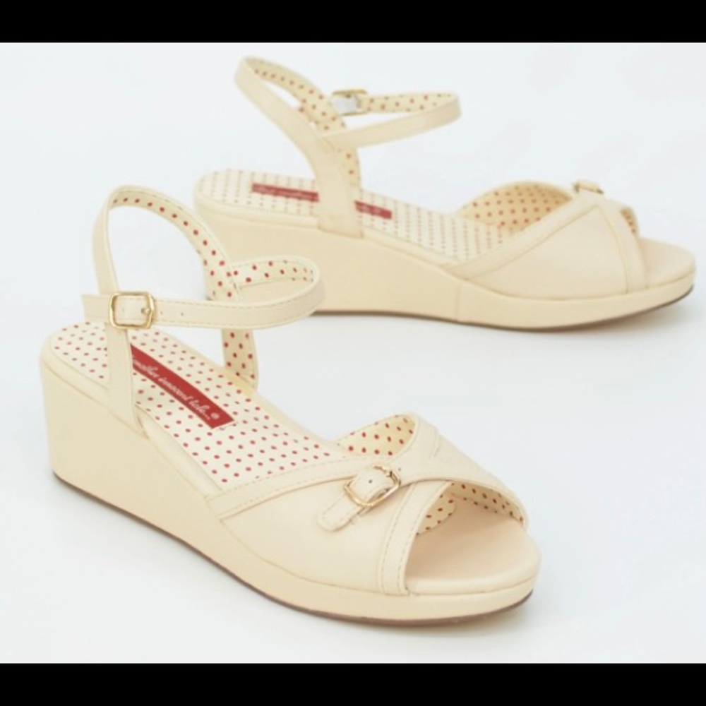 B.A.I.T Footwear Sandals